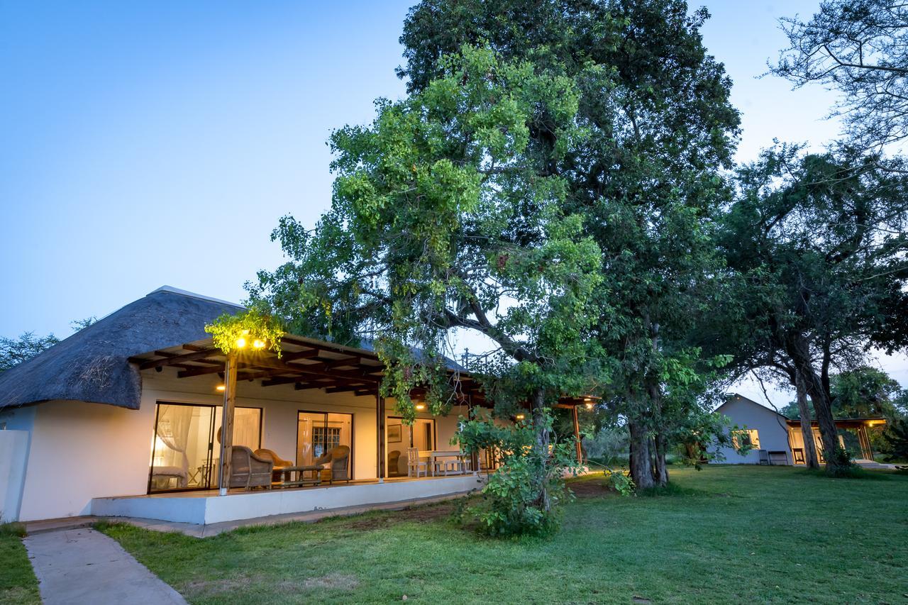 Makuwa Safari Lodge Mbabat Exterior foto